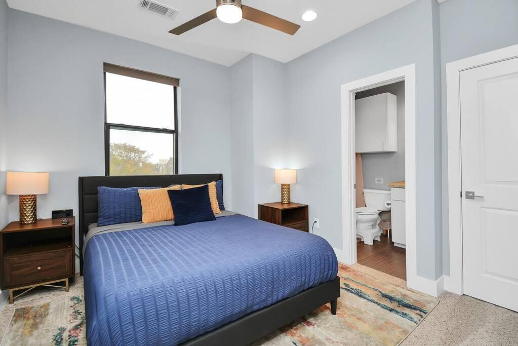 Skyline Views - Sleeps 10 Home Near Downtown Houston Bagian luar foto